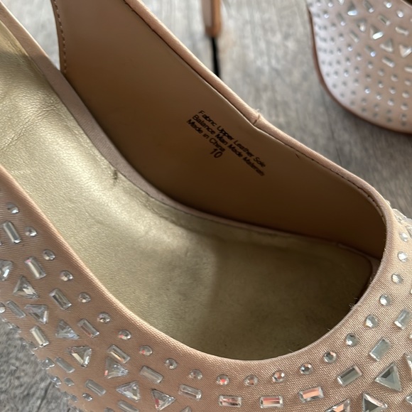 LuLu Townsend Light Pink/Beige Heels Size 10 - Picture 2 of 7